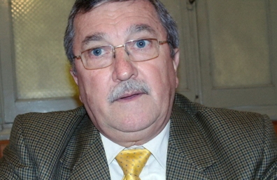 Virgilio Palud juró como juez provincial el 7 de mayo de 2008. - 05a