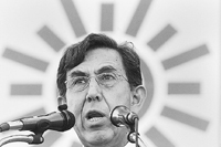 Cárdenas historió las consecuencias de las políticas neoliberales.