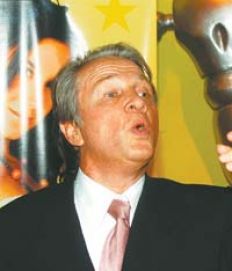 /fotos/espectaculos/20051227/notas_e/NA27FO01.JPG