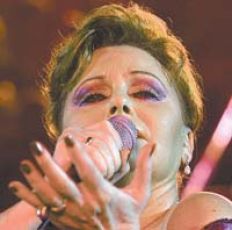 /fotos/espectaculos/20060401/notas_e/NA26FO10.JPG