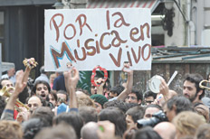 /fotos/espectaculos/20101206/notas_e/na25fo02.jpg