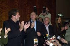/fotos/rosario/20051024/notas_o/03A.JPG