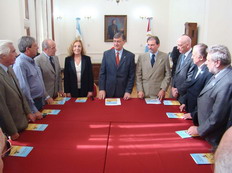 /fotos/rosario/20080721/notas_o/03A.JPG