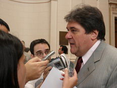 /fotos/rosario/20081005/notas_o/03A.JPG