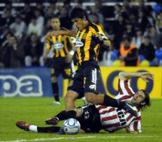 /fotos/rosario/20090130/notas_o/05B.JPG